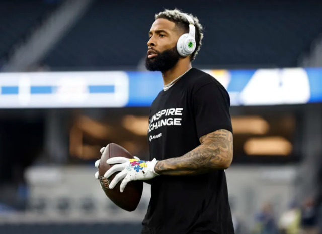 Odell Beckham Jr, perdió la temporada 2022 por una ruptura del ligamento de su rodilla.