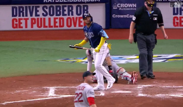 Paredes El mexicano Isaac Paredes conectó jonrón solitario por los Rays.