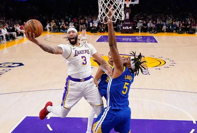 Davis Anthony Davis se lució por Lakers ante los Warriors y toman ventaja.