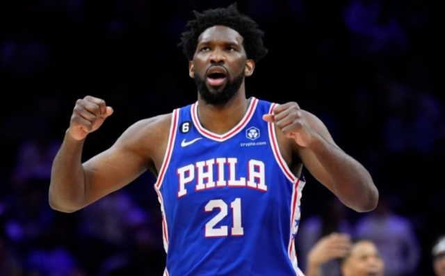 Embiid Embiid, segundo jugador nacido en África en ganar el premio.
