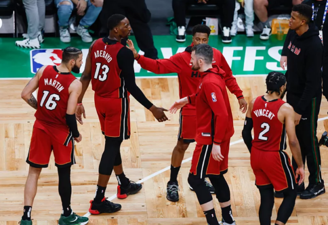 En el último cuarto emergió la figura de Bam Adebayo.