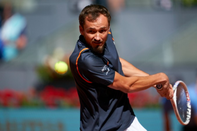 Medvedev con nuevo triunfo en el Masters 1000 de Madrid.