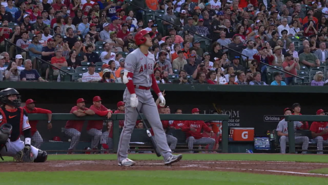 Ohtani Ohtani estuvo impresionante y conectó jonrón de 3 carreras.