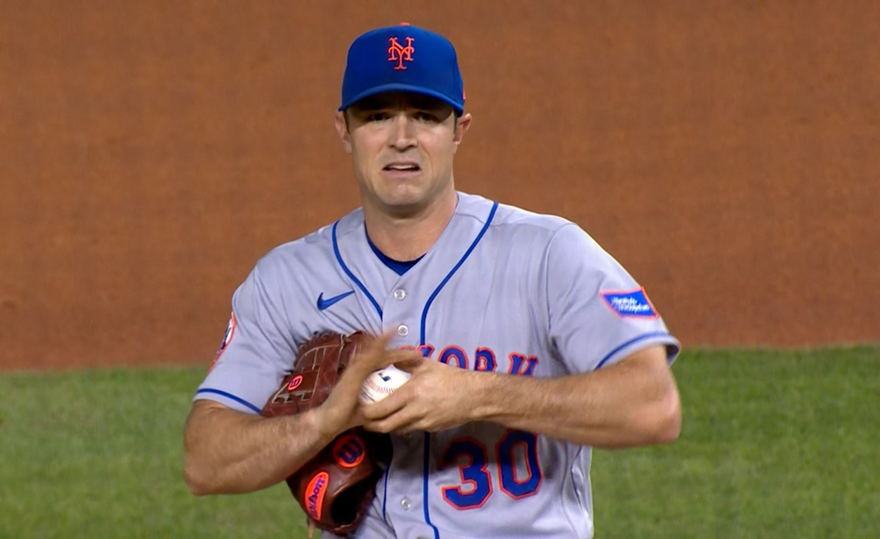 Robertson El relevista David Robertson suma 1,000 ponches.