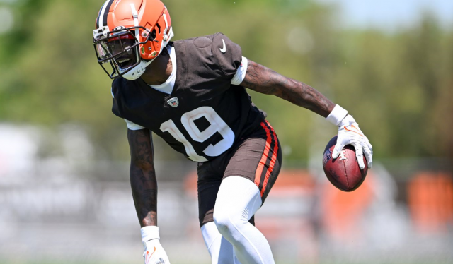Marquise Goodwin no estará disponible para el inicio del campamento de entrenamiento.