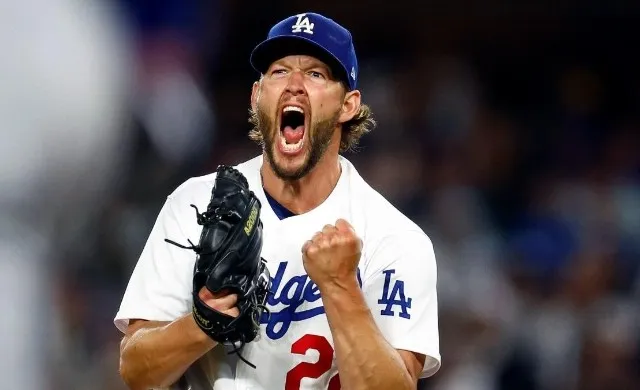 Clayton Kershaw (12-4) toleró una carrera y tres indiscutibles.