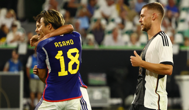 Goleada Los nipones no tuvieron piedad y golearon a teutones.