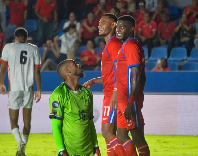 Isma Panamá no hizo su mejor partido, pero metió los goles.