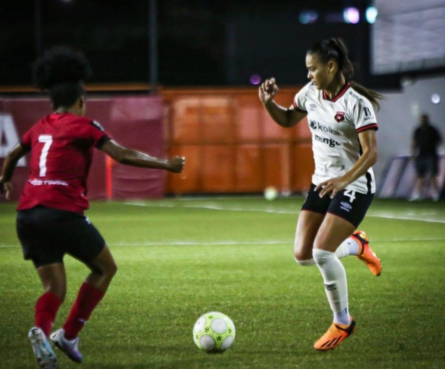 Las académicas lucharon, pero acabaron cayendo por la mínima.