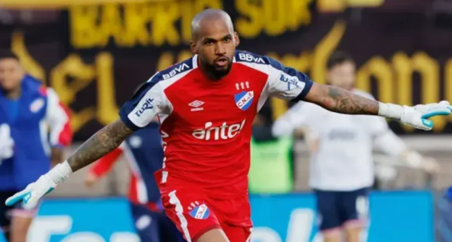 Manotas