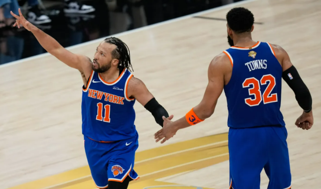 Knicks repiten dosis a Spurs en desenlace cardíaco y se ponen arriba 2-0 en la serie
